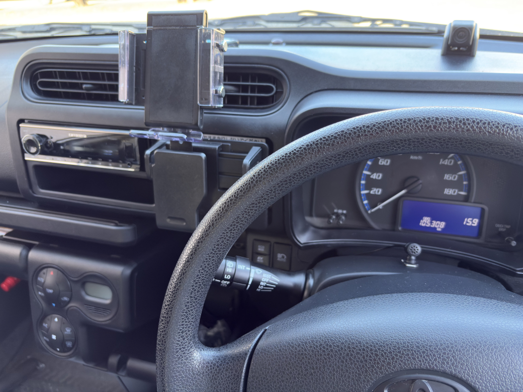 インパネ取付完了全景